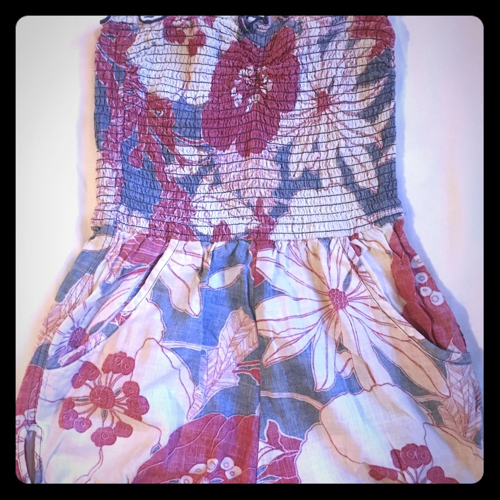 Floral strapless romper Hollister